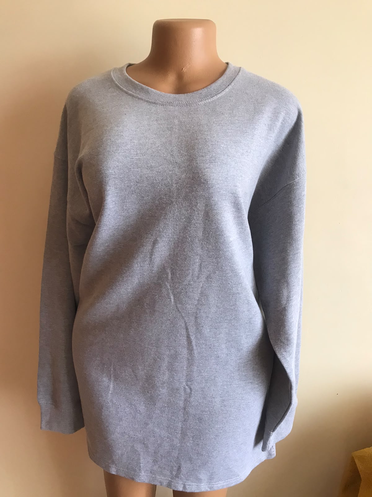 Grey Long sleeved light fancy sweater tops